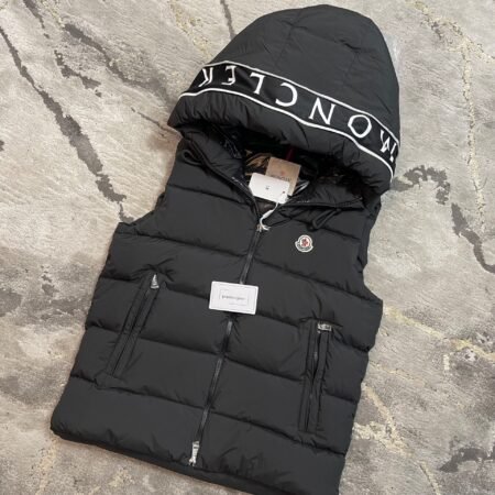 Moncler gilet (body warmer)