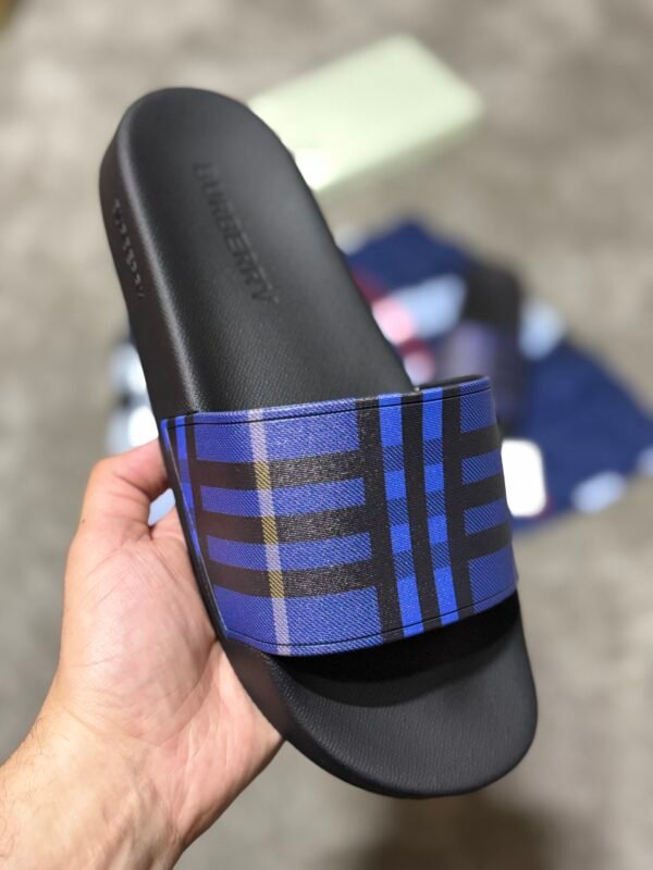 Burberry slider