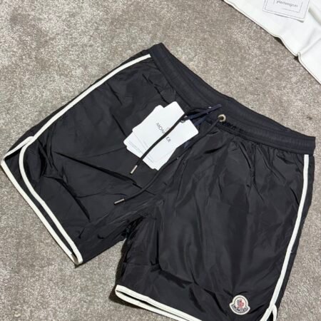 Moncler short