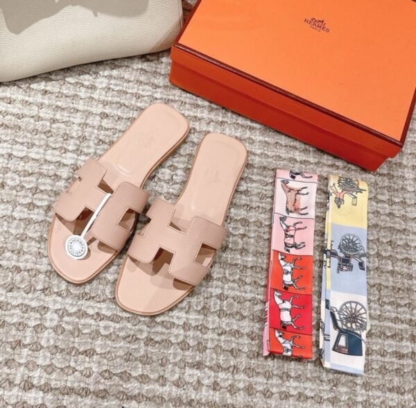 Hermes slids