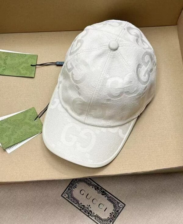 Gucci cap white