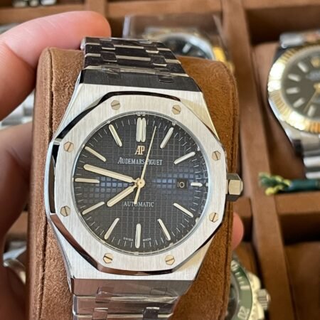 AP royal oak 41 mm blue dial