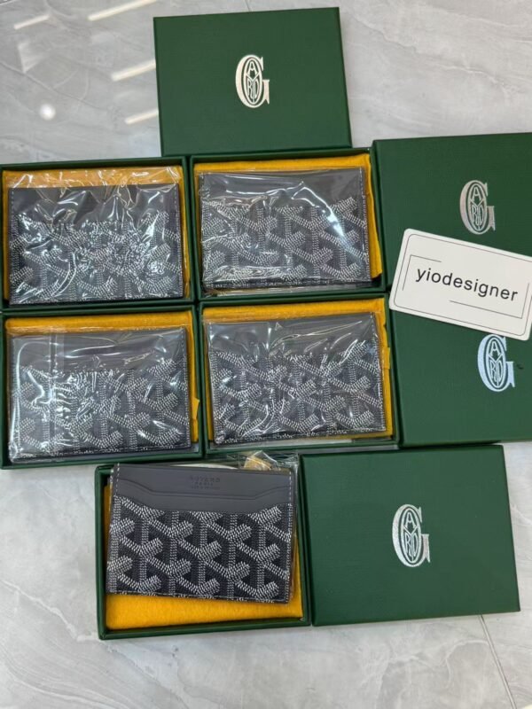 Goyard card holder