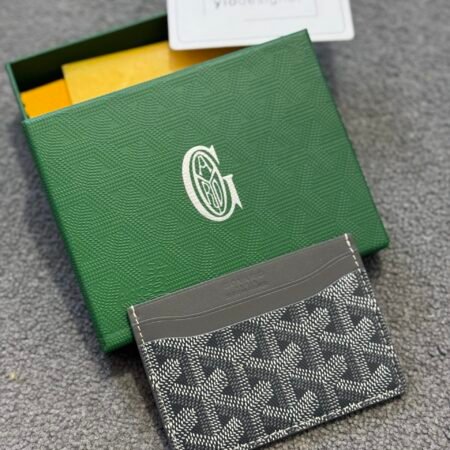 Goyard card holder Grey
