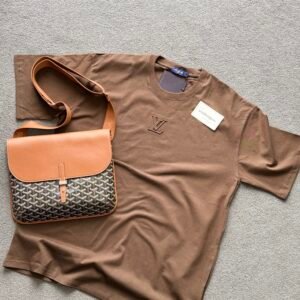 Lv T-shirt