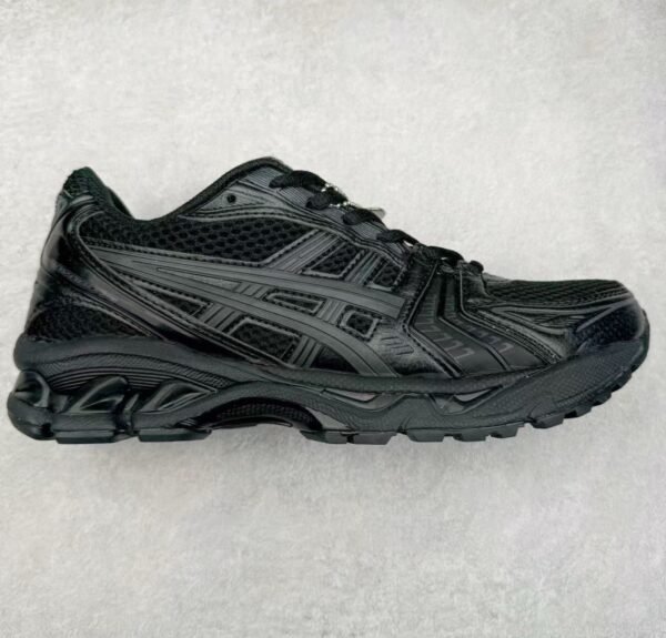 Oasics sneaker