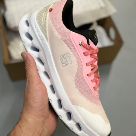 Loewe x QC sneaker pink