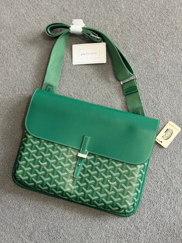 Goyard bag