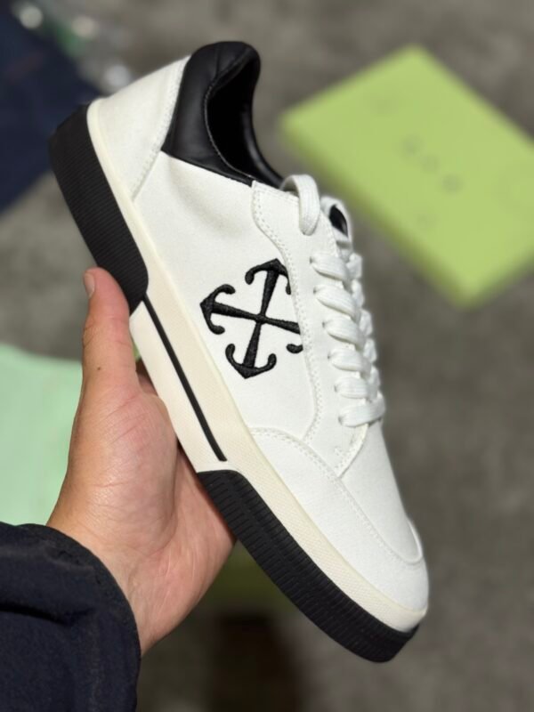 Offwhit sneaker