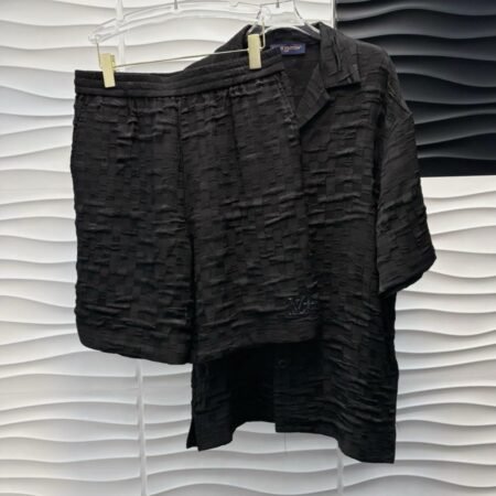 Lv set (t-shirt and short)